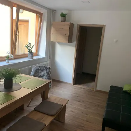 Crjanski Raj Apartment *