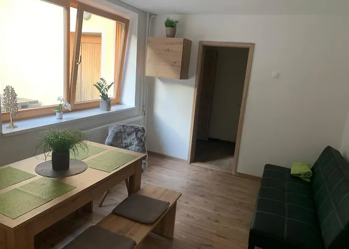 Crjanski Raj Apartman *