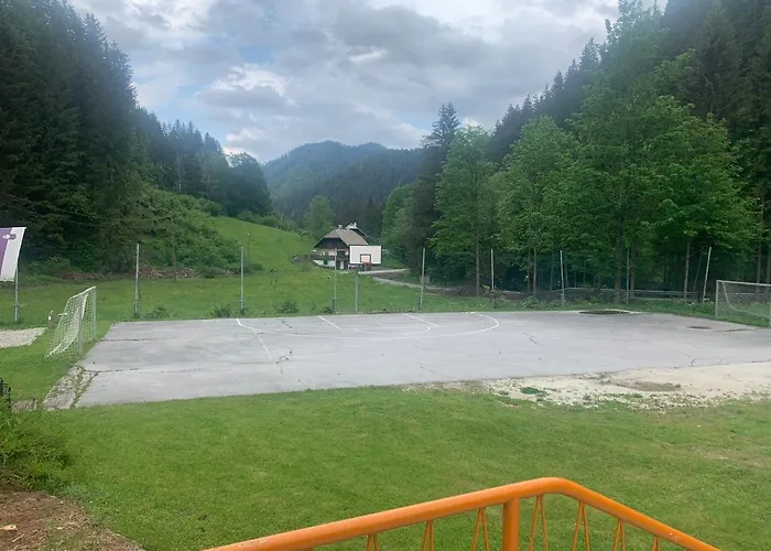 Crjanski Raj Apartman *